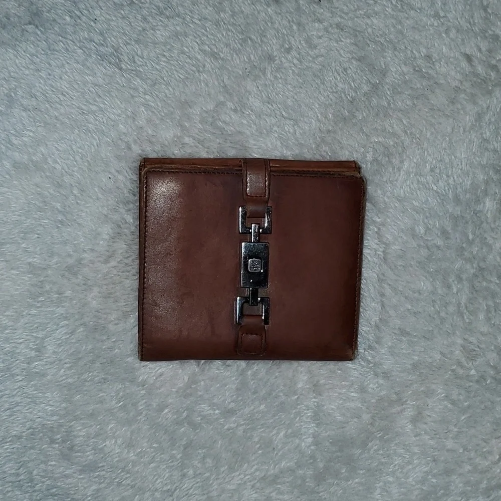 Gucci Compact Wallet with Piston Lock